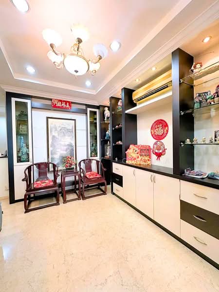2-storey Terraced House for Sale in Taman Sutera Utama (Skudai) - Merry Chua - Living Room - PropertyGuru.com.my