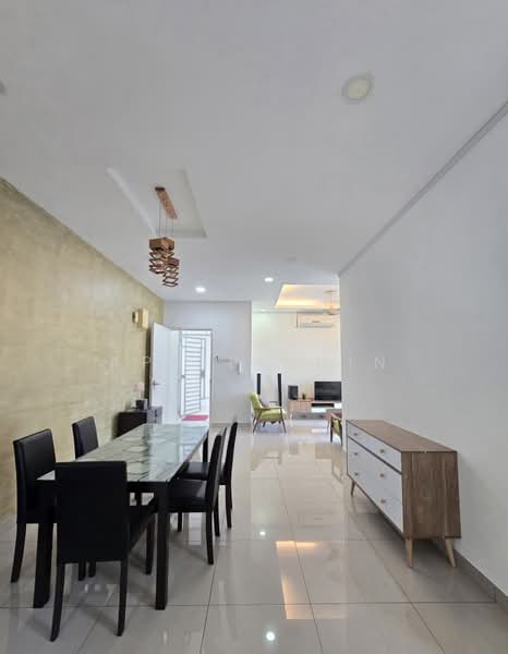 Pangsapuri untuk Disewa di Horizon Residence (Dwi Mutiara) - April Chin - Dining Room - PropertyGuru.com.my