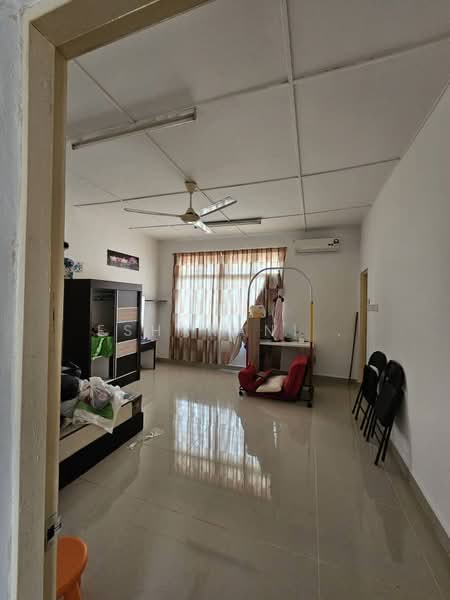 Semi-Detached House for Sale in Taman Bukit Segar (Cheras) - Esharani . - Living Room - PropertyGuru.com.my