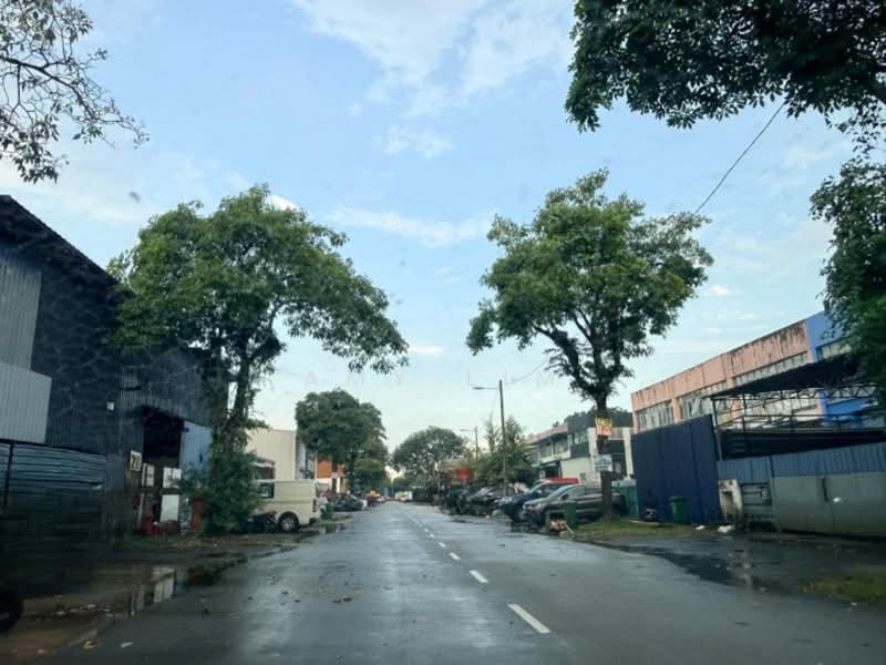 Kilang untuk Dijual di Taman Perindustrian Puchong (Puchong) - Amy Lim - Exterior - PropertyGuru.com.my