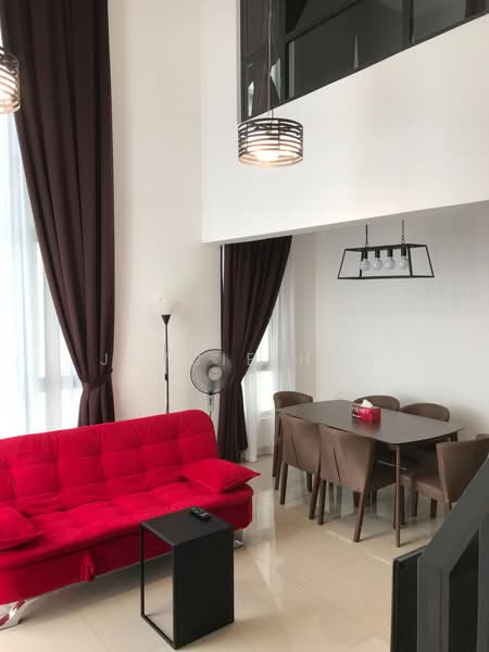 Servis Apartment untuk Disewa di Eclipse Residence @ Pan'gaea - Jaycie Hew - Living Room - PropertyGuru.com.my