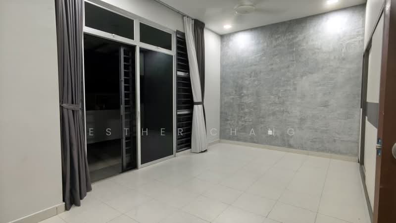 2-storey Terraced House for Sale in Taman Pulai Mutiara (Iskandar Puteri (Nusajaya)) - Esther Chang - Living Room - PropertyGuru.com.my