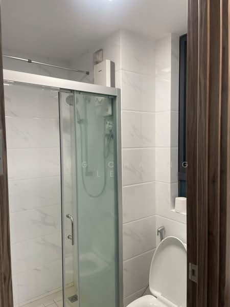 Pangsapuri untuk Disewa di Starview Bay @ Forest City - Hong Charng Lee - Bathroom - PropertyGuru.com.my
