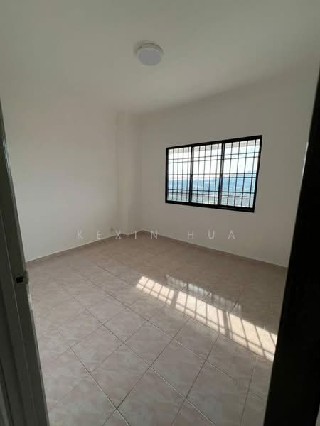 Pangsapuri untuk Dijual di Seri Mutiara Apartment - Kexin Hua - Interior - PropertyGuru.com.my