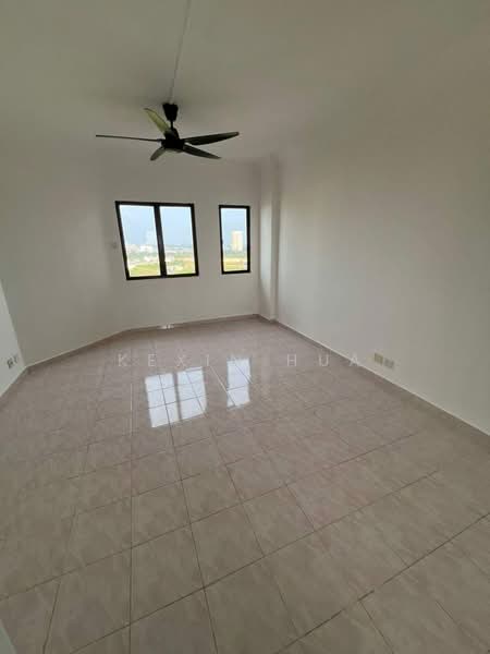 Pangsapuri untuk Dijual di Seri Mutiara Apartment - Kexin Hua - Interior - PropertyGuru.com.my