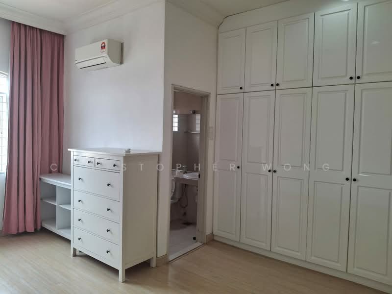2-storey Terraced House for Rent in Petaling Jaya (Selangor) - Christopher Wong - Master Bedroom - PropertyGuru.com.my