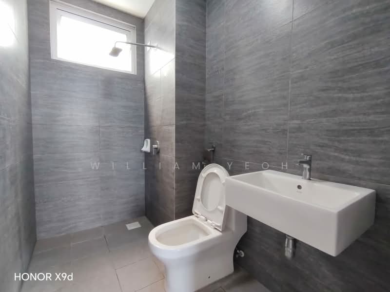 Servis Apartment untuk Disewa di Gaya Resort Homes - William Yeoh - Bathroom - PropertyGuru.com.my