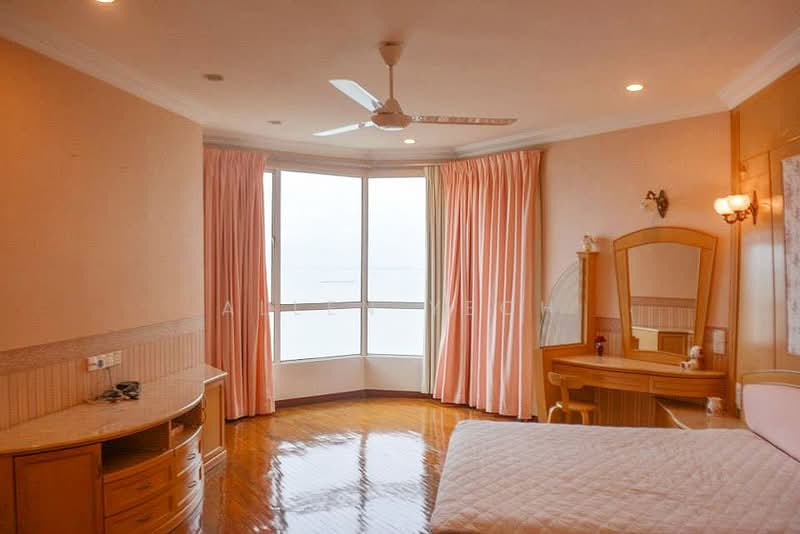 Kondominium untuk Dijual di Gurney Beach Resort - Allen Yeoh - Bedroom - PropertyGuru.com.my