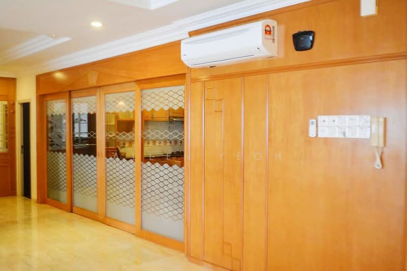 Kondominium untuk Dijual di Gurney Beach Resort - Allen Yeoh - Interior - PropertyGuru.com.my
