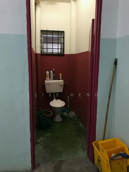 Shop for Rent in Semenyih (Selangor) - Elise Heng - Bathroom - PropertyGuru.com.my