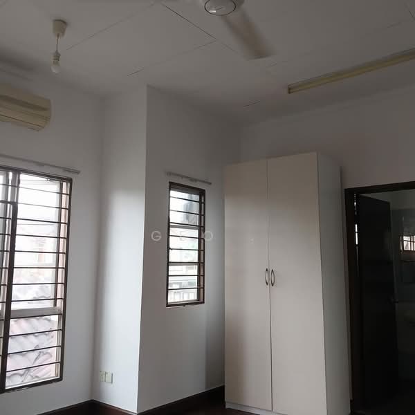 Terraced House for Rent in Putra Heights (Subang Jaya) - Geo . - Bedroom - PropertyGuru.com.my