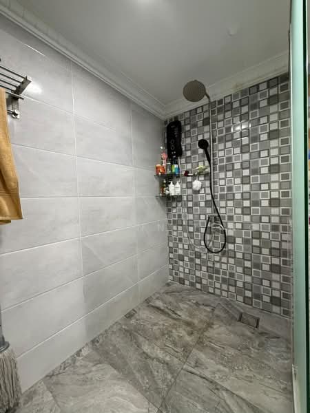 Rumah Teres 2 Tingkat untuk Dijual di Taman Sri Puchong (Puchong) - Wai Ann Teng - Bathroom - PropertyGuru.com.my