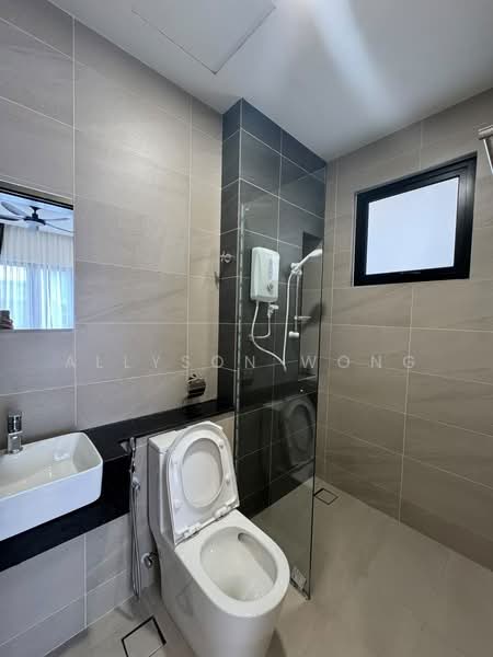 Servis Apartment untuk Disewa di 2Rio Residence @ Bandar Puteri Puchong - Allyson Wong - Bathroom - PropertyGuru.com.my