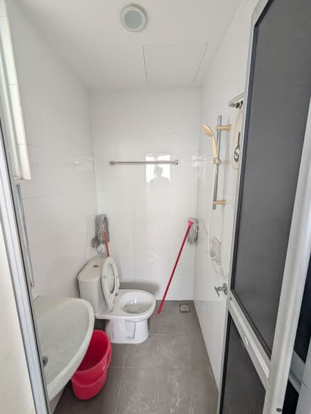 Condominium for Sale at Arte Condominium - Sam Thoo - Bathroom - PropertyGuru.com.my