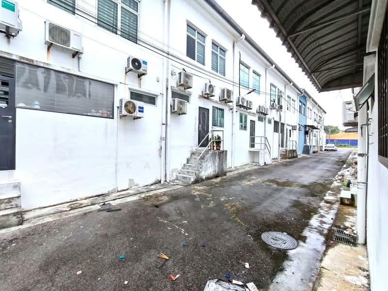 2.5-storey Terraced House for Sale in Skudai (Johor) - Karl Lim - Exterior - PropertyGuru.com.my