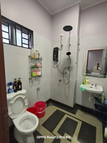 2-storey Terraced House for Sale in Nusa Bayu (Iskandar Puteri (Nusajaya)) - Terry Tan - Bathroom - PropertyGuru.com.my