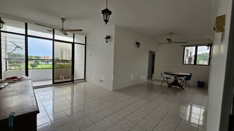 Pangsapuri untuk Dijual di Pearl Garden - Ang Lee Theng - Living Room - PropertyGuru.com.my