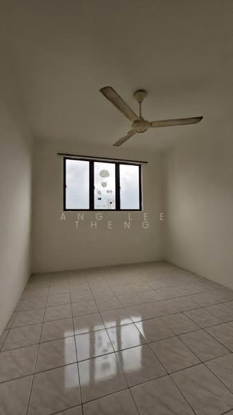 Pangsapuri untuk Dijual di Pearl Garden - Ang Lee Theng - Interior - PropertyGuru.com.my