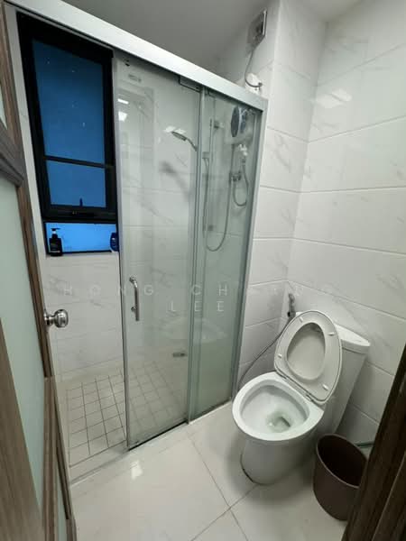 Pangsapuri untuk Disewa di Starview Bay @ Forest City - Hong Charng Lee - Bathroom - PropertyGuru.com.my