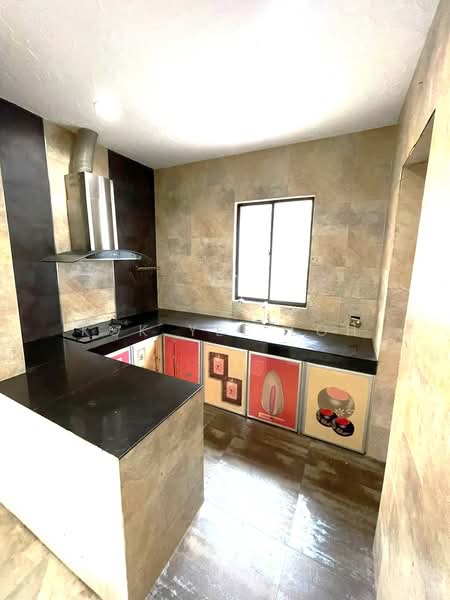 Rumah Teres 2-Tingkat untuk Disewa di Taman Baiduri Dengkil (Dengkil) - Kok Yee Loh - Kitchen - PropertyGuru.com.my