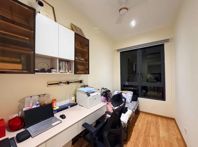 Service Residence for Sale at East Parc @ Manjalara - Joe Phua - Study - PropertyGuru.com.my