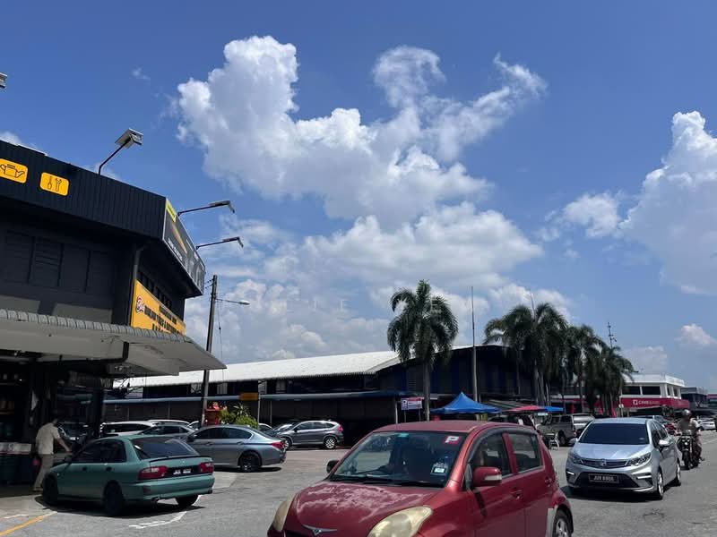 Kedai / Pejabat untuk Disewa di Taman Johor Jaya (Johor Bahru) - Julie Yew - Exterior - PropertyGuru.com.my