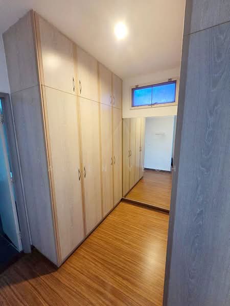 Kondominium untuk Dijual di Gurney Beach Resort - Allen Yeoh - Interior - PropertyGuru.com.my