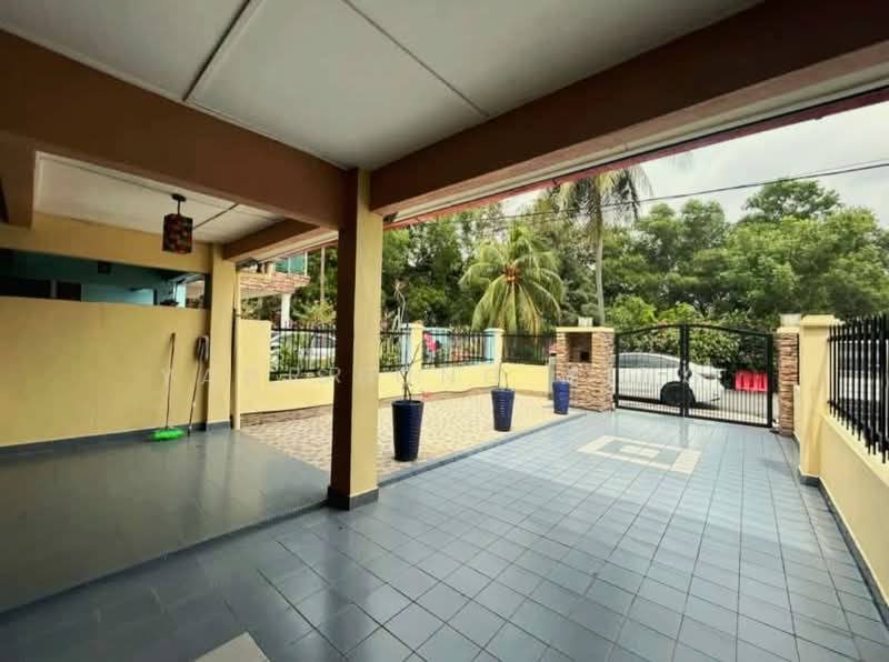 Rumah Teres 2 Tingkat untuk Dijual di BANDAR PUCHONG JAYA (Puchong) - Yap Seong Ming - Exterior - PropertyGuru.com.my