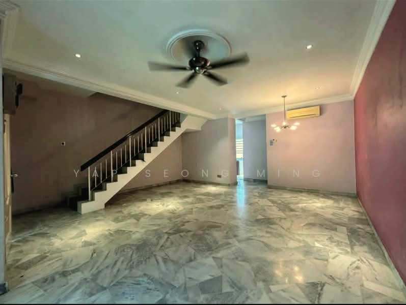 Rumah Teres 2 Tingkat untuk Dijual di BANDAR PUCHONG JAYA (Puchong) - Yap Seong Ming - Living Room - PropertyGuru.com.my