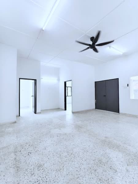 Rumah Berkembar untuk Dijual di Johor Bahru (Johor) - Karl Lim - Interior - PropertyGuru.com.my