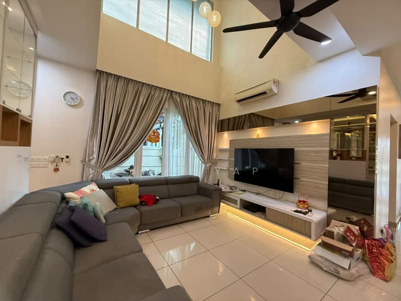 Cluster House for Rent in Nusa Duta (Iskandar Puteri (Nusajaya)) - Jeff Yap - Living Room - PropertyGuru.com.my