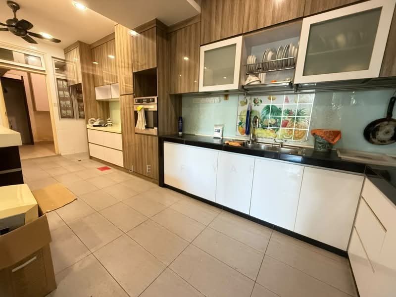 Cluster House for Rent in Nusa Duta (Iskandar Puteri (Nusajaya)) - Jeff Yap - Kitchen - PropertyGuru.com.my