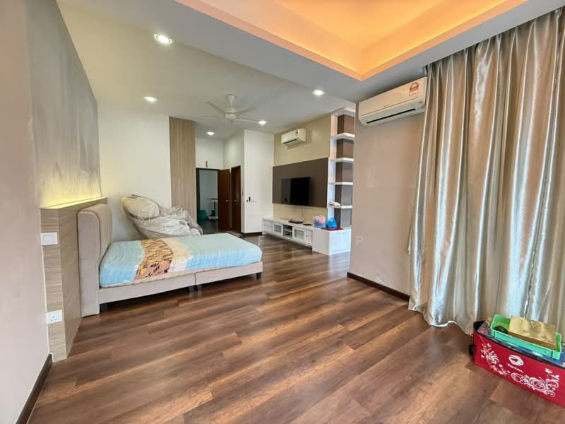 Cluster House for Rent in Nusa Duta (Iskandar Puteri (Nusajaya)) - Jeff Yap - Living Room - PropertyGuru.com.my