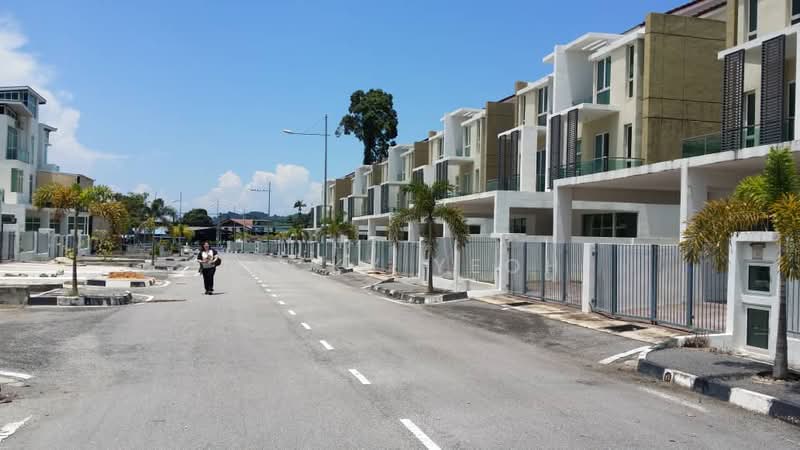 Rumah Berkembar untuk Dijual di Permatang Damar Laut (Bayan Lepas) - Jacky Yeoh - Exterior - PropertyGuru.com.my