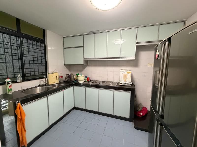 Apartment for Sale at Mewah View Luxurious Apartments - Alfred Yap - Kitchen - PropertyGuru.com.my