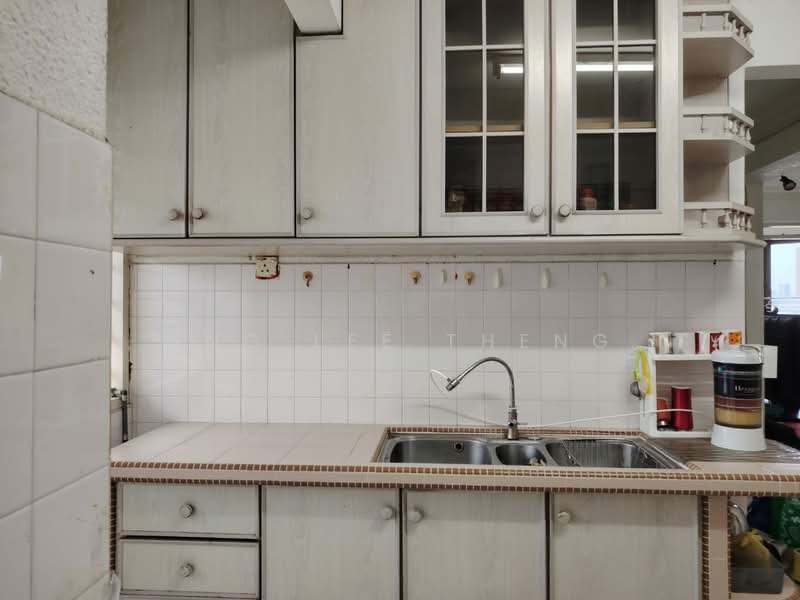 Pangsapuri untuk Disewa di Greenlane Heights Block A - Ang Lee Theng - Kitchen - PropertyGuru.com.my
