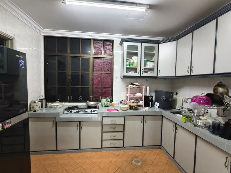 Condominium for Sale at Datin Halimah Condominium - Justin Kong - Kitchen - PropertyGuru.com.my