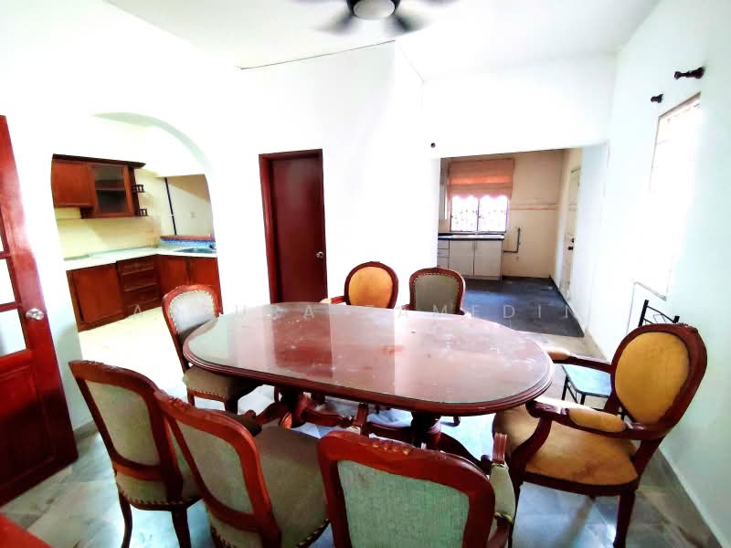 Rumah Teres 2 Tingkat untuk Dijual di Bandar Tun Hussein Onn (Cheras) - Adzura Zamedin - Kitchen - PropertyGuru.com.my