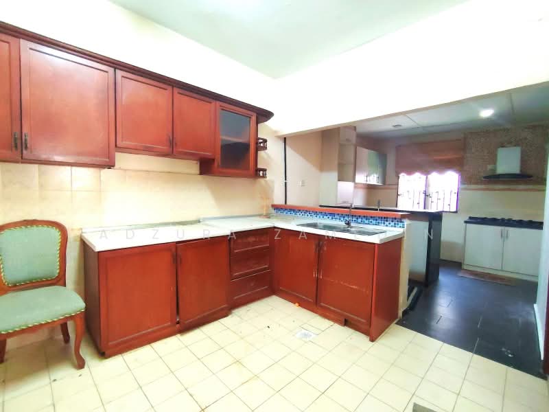 Rumah Teres 2 Tingkat untuk Dijual di Bandar Tun Hussein Onn (Cheras) - Adzura Zamedin - Kitchen - PropertyGuru.com.my