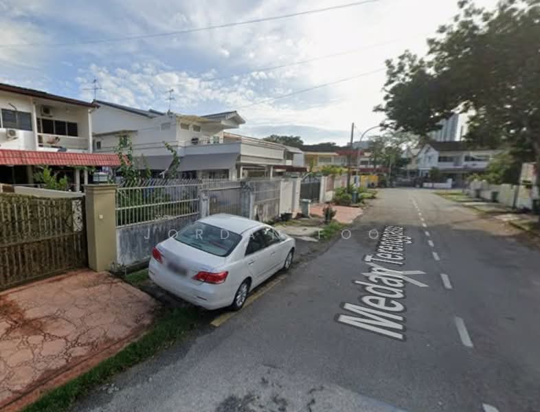 Rumah Berkembar untuk Dijual di Medan Terengganu (Jelutong) - Jordan Foo - Exterior - PropertyGuru.com.my