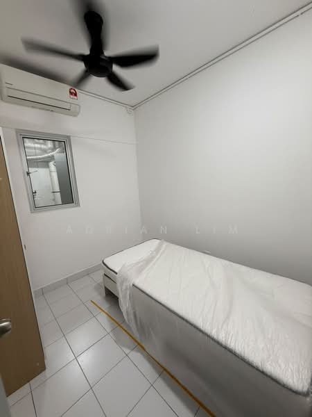 Servis Apartment untuk Disewa di Kiara Kasih - Adrian Lim - Bedroom - PropertyGuru.com.my