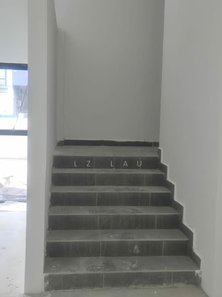 Cluster Factory for Rent in Taman Perindustrian Cemerlang (Ulu Tiram) - LZ Lau - Interior - PropertyGuru.com.my