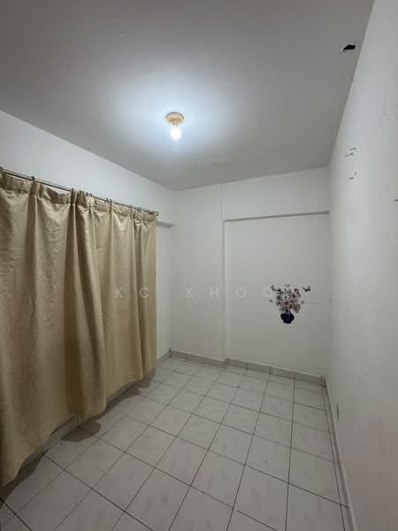 Flat for Sale at Permata Fadason - KC Khoo - PropertyGuru.com.my