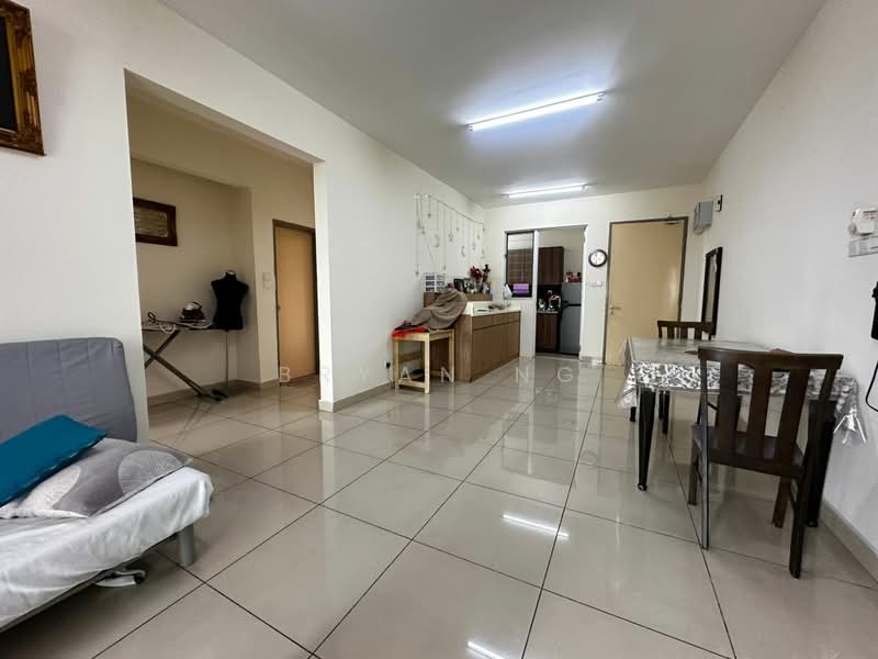 Service Residence for Sale at Platinum Lake PV 21 - Bryan Ng - PropertyGuru.com.my