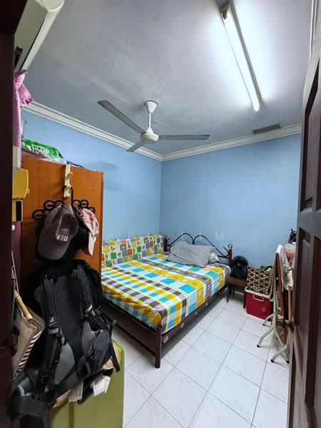 1-storey Terraced House for Sale in Taman Johor (Tampoi) - Karl Lim - Bedroom - PropertyGuru.com.my