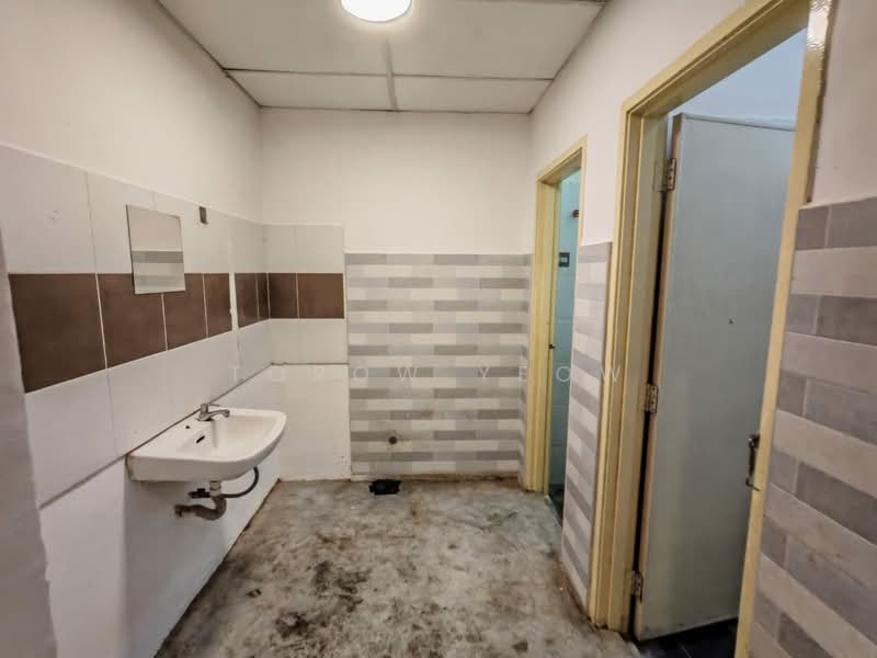 Shop for Rent in Taman Pelangi Indah (Ulu Tiram) - Torow Yeow - PropertyGuru.com.my