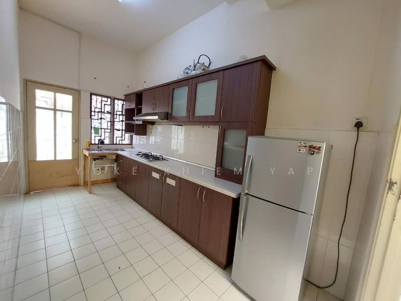 Rumah Kluster untuk Disewa di Bangi (Selangor) - Yoke Khiem Yap - Kitchen - PropertyGuru.com.my