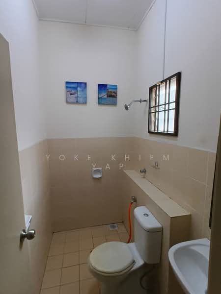 Rumah Kluster untuk Disewa di Bangi (Selangor) - Yoke Khiem Yap - Bathroom - PropertyGuru.com.my