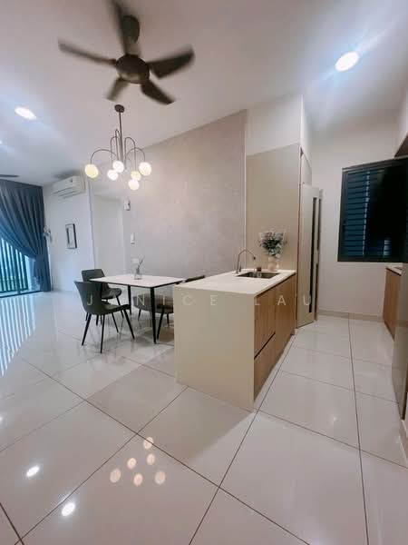 Servis Apartment untuk Disewa di Millerz Square Serviced Residence - Janice Lau - Kitchen - PropertyGuru.com.my