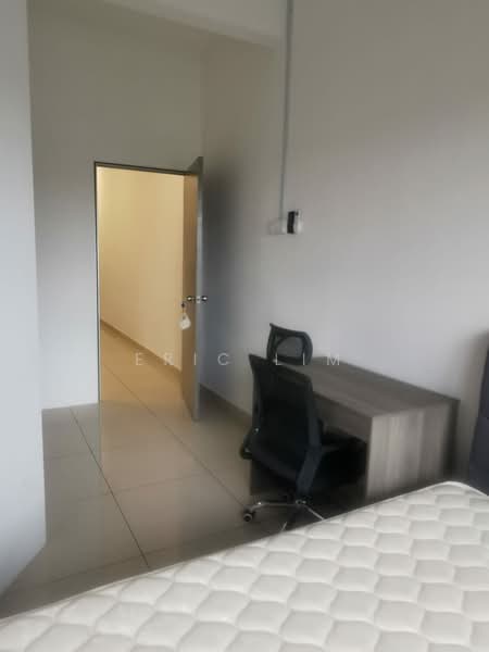 Pangsapuri untuk Disewa di D7 (D'Seven Lagoon Perdana) - Eric Lim - Bedroom - PropertyGuru.com.my